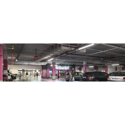 Sylvania RST 600 IP66 1425-2500LM 840 por és pármentes lámpatest